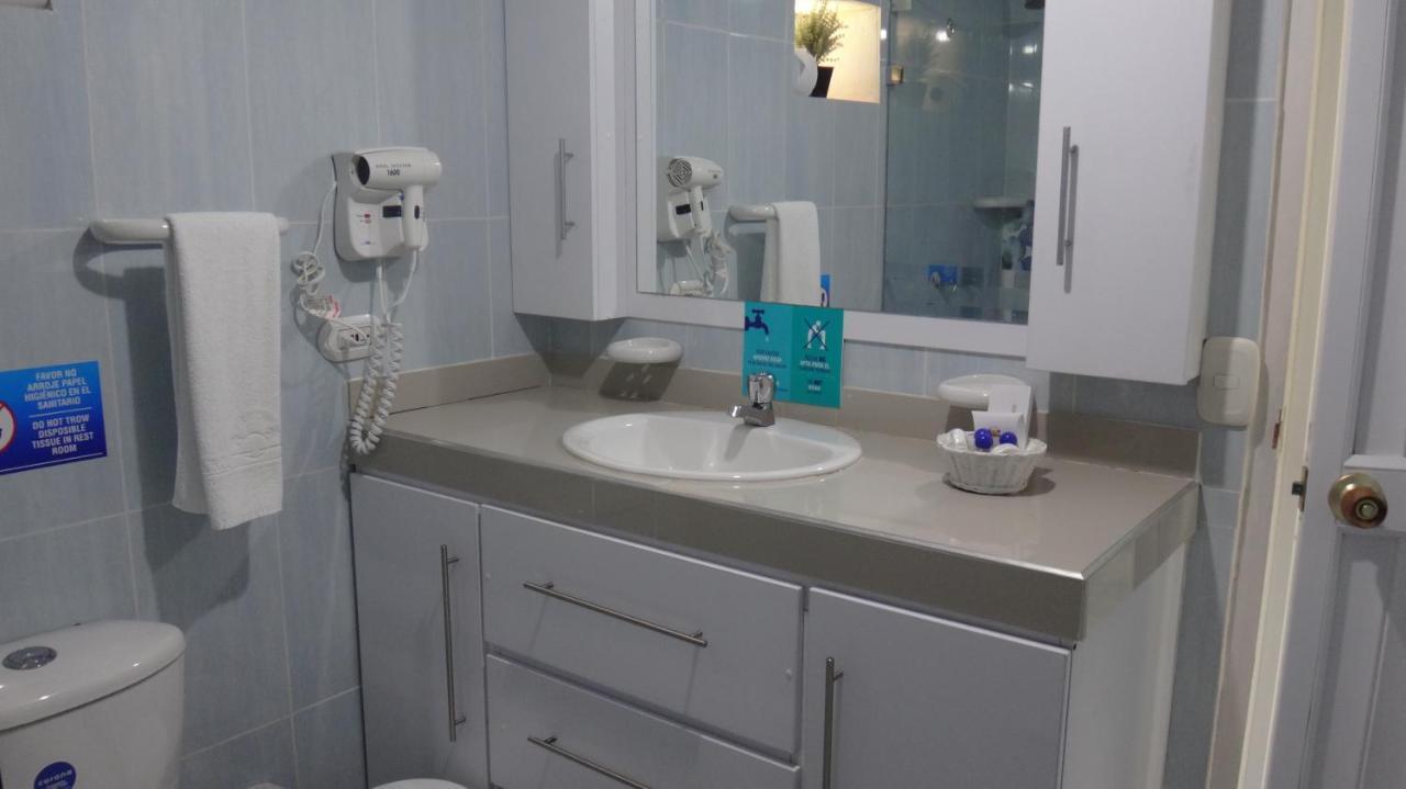 Hotel Posada Del Mar Fresh Water Bay 外观 照片