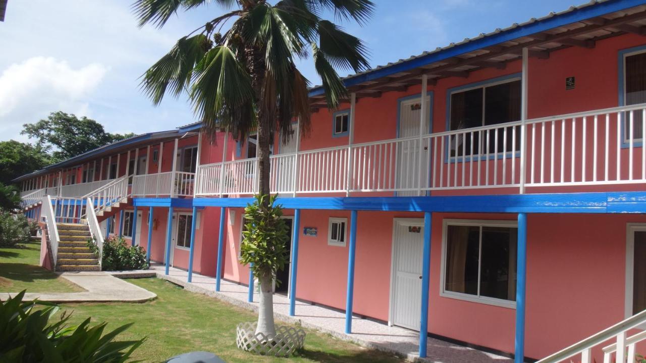 Hotel Posada Del Mar Fresh Water Bay 外观 照片